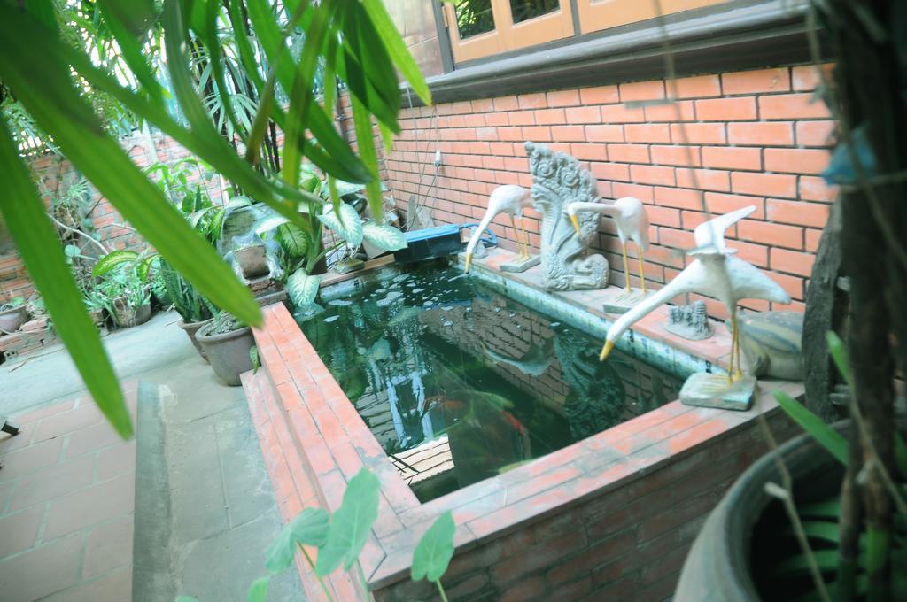Big Lyna Villa เสียมราฐ ภายนอก รูปภาพ